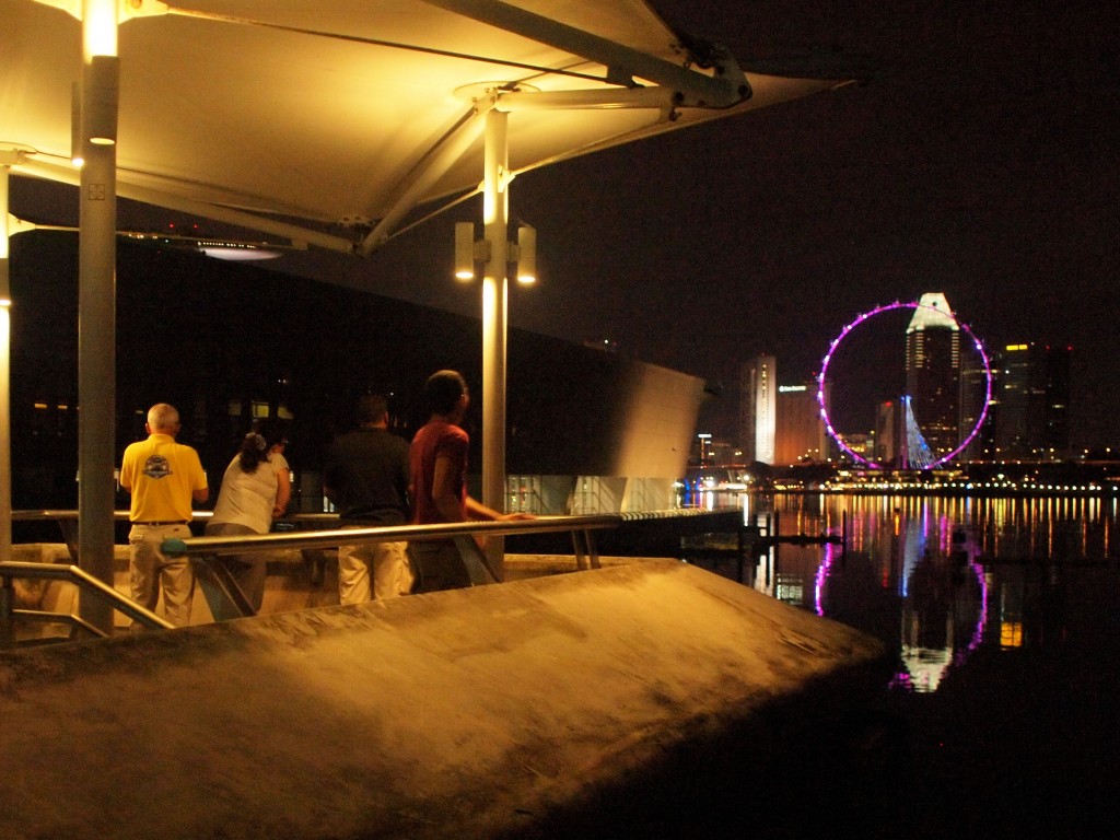 Meet your friends in the evening at the Marina Barrage