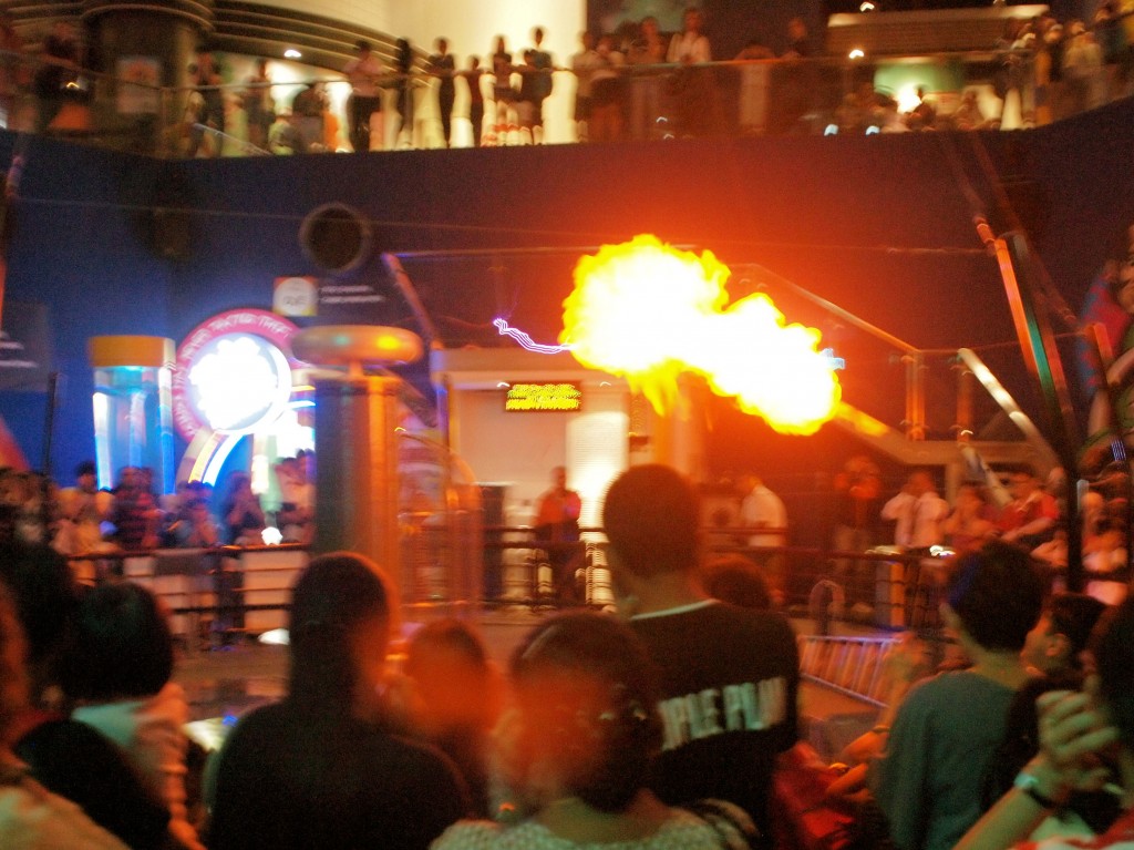 At the end of the Tesla coil demonstration, a balloon filled with hydrogen is ignited by the sparks. Cover your ears!